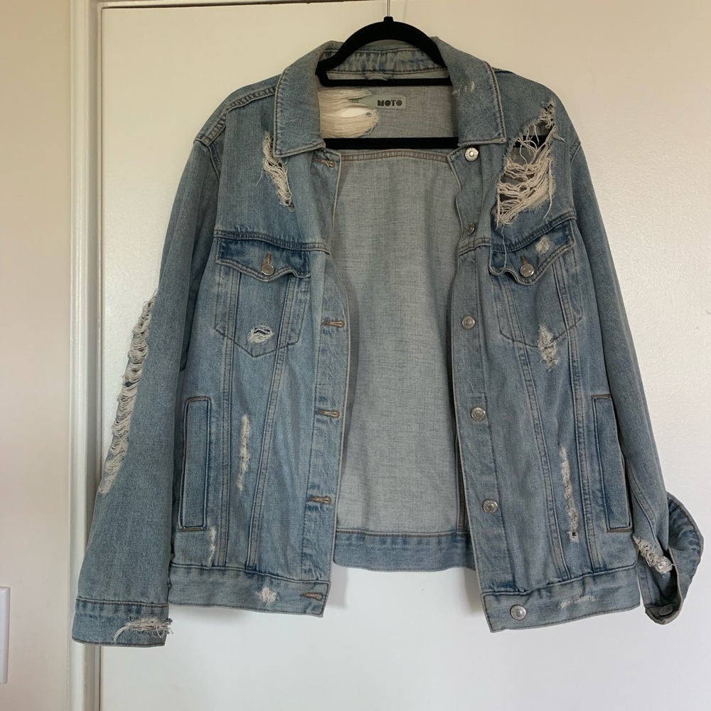 TOPSHOP distressed boyfriend denim jacket